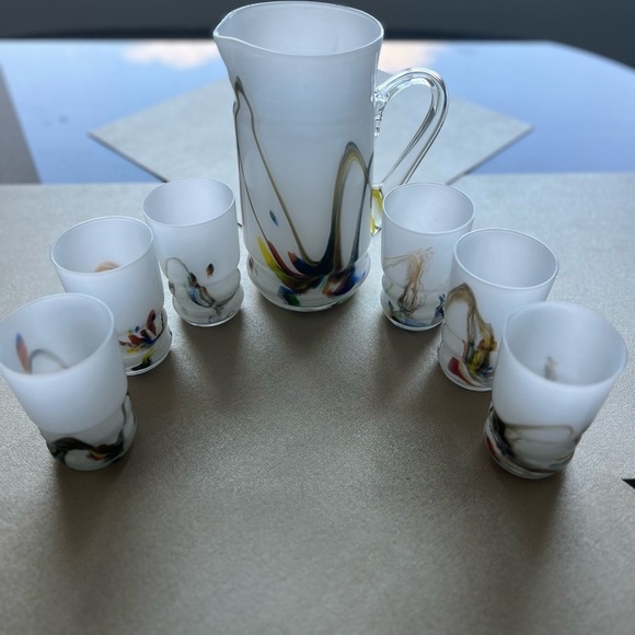 Vintage Marble Multicolor Blown Glass Pitcher and Six Matching Glasses - Picture 5 of 13